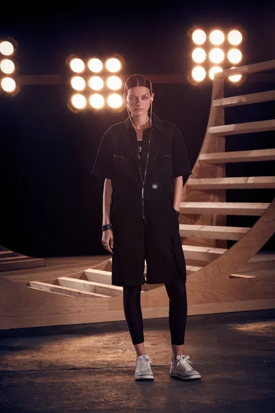 Look 49